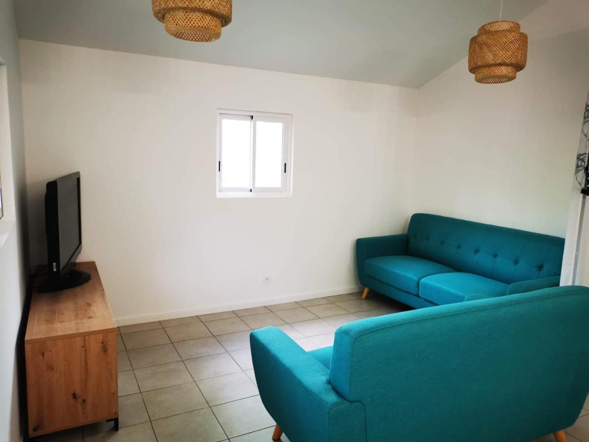 Case Lenaron Saint-Joseph Exterior foto